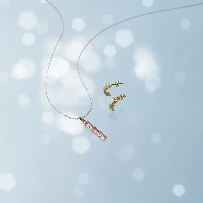 新作10KGold ペンダント、ピアス