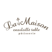 ラ・メゾン アンソレイユターブル パティスリー のロゴ