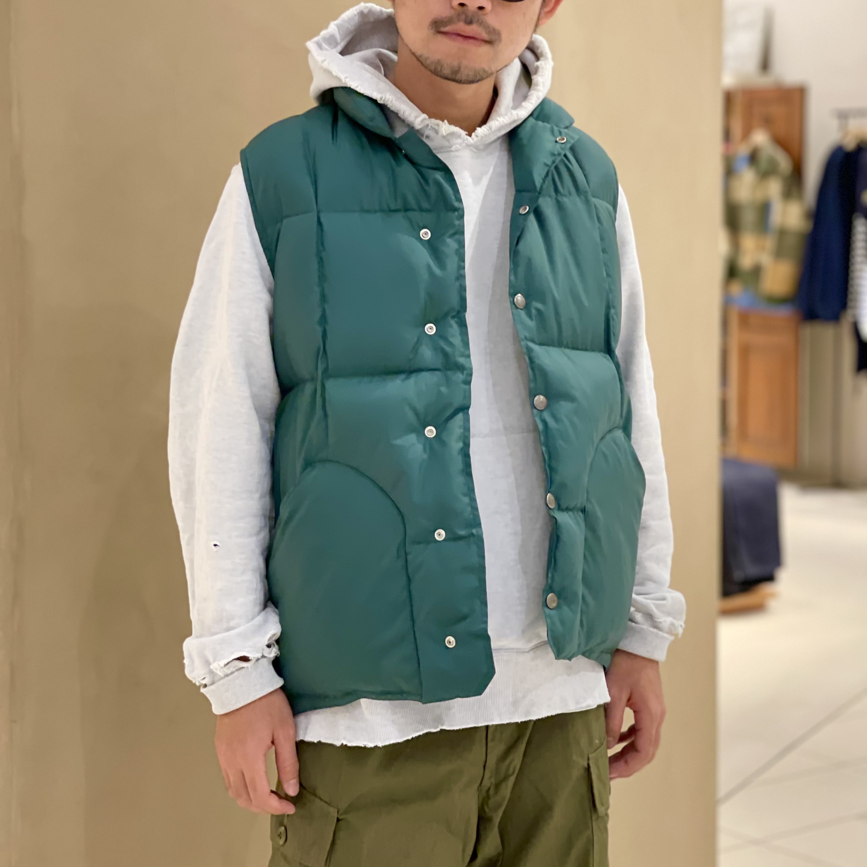 別注】SIERRA DESIGNS × BEAUTY&YOUTH／ダウンベスト 最大47%OFF