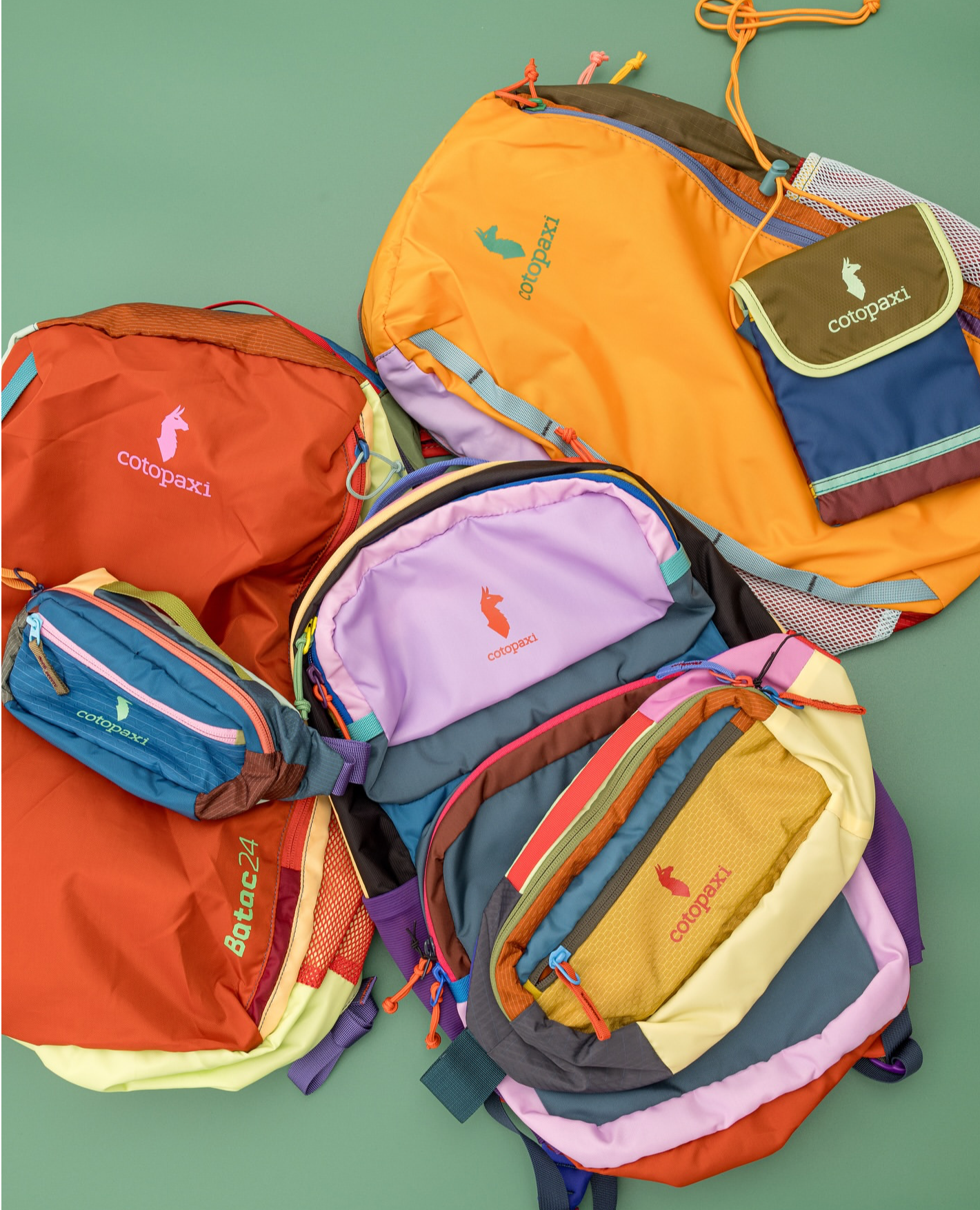 バッグ kazushi カラフルで遊び心あふれるギアが揃うCotopaxi（コトパクシ）の